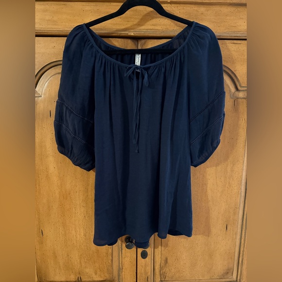 PerSeption Concept Tops - PerSeption Concept Navy Blouse with Puff Sleeves